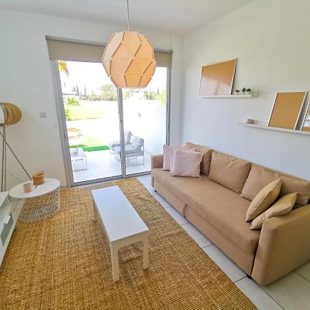 Happy Day Dreamer Apartments Pyla Bagian luar foto